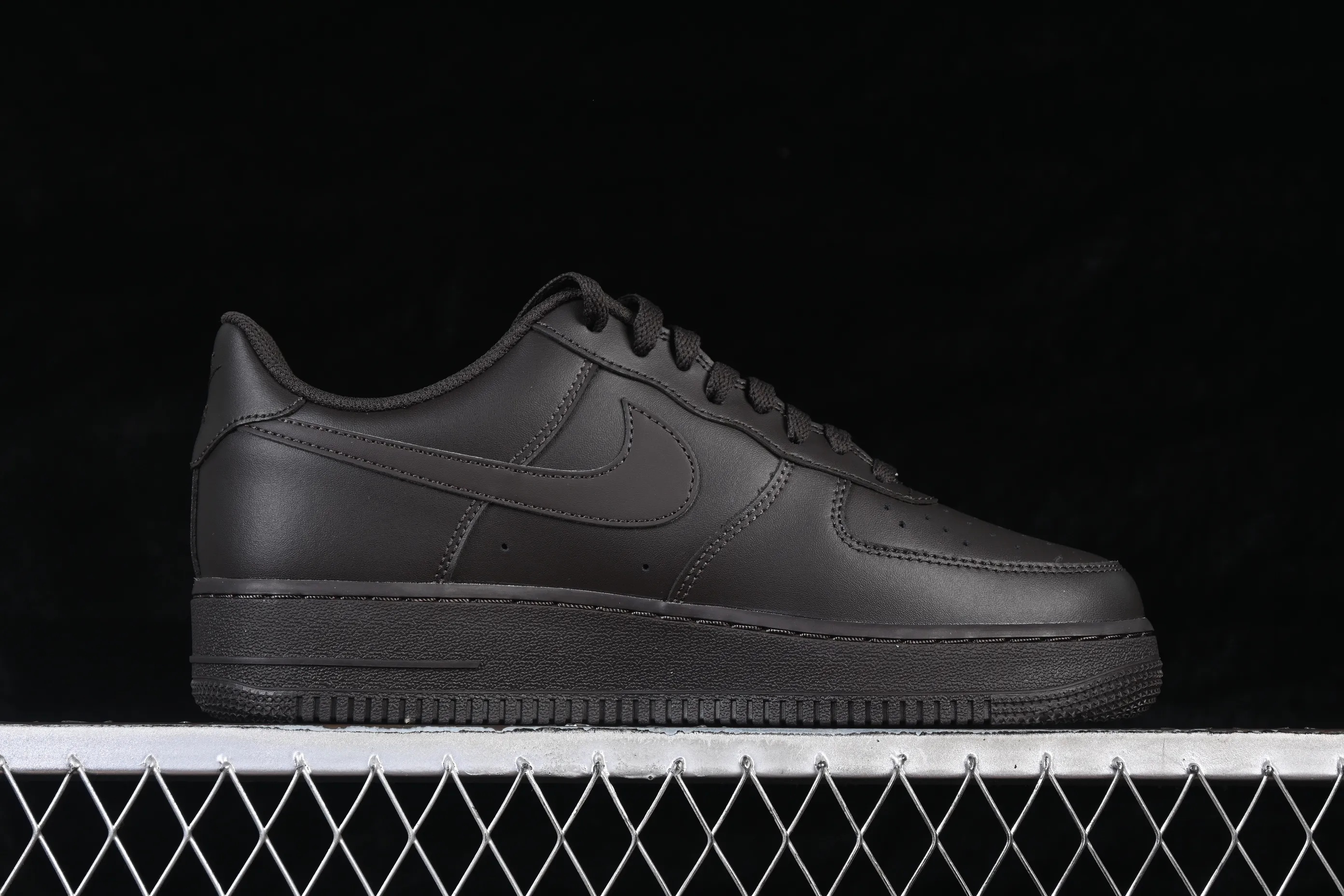 All categories Nk Air Force 1 Air Force series Nk Air Force 1 Low Air Force low-top Nike Air Force 1'07 Low Air Force 1 low-top casual sneakers IH1698-200